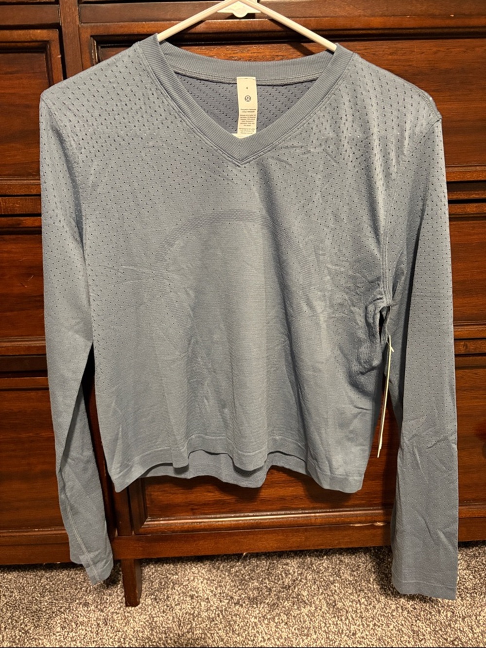 Lululemon Swiftly Open Hole V Neck Long Sleeve